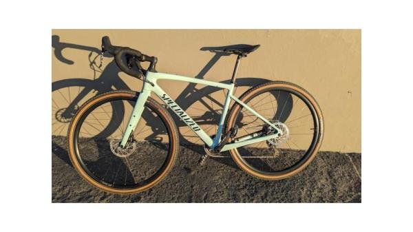 Specialized Diverge Sport Carbon Road Bike - Gloss Morning Mist